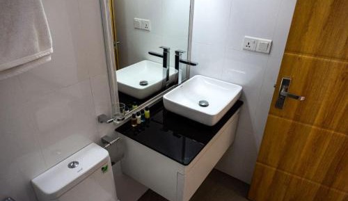 Deluxe Double Room with Balcony and Sea View