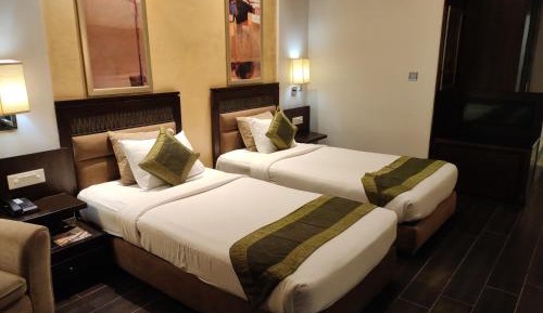 Small Twin Room