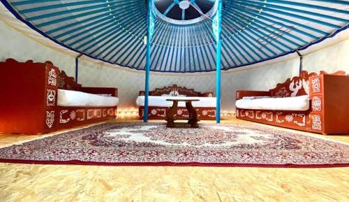 Quadruple Room with Shared Bathroom