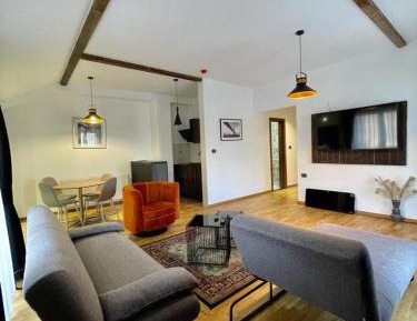Superior Apartment