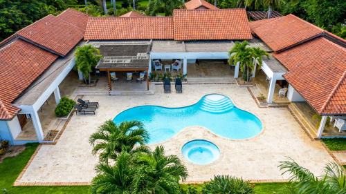 Deluxe Villa
