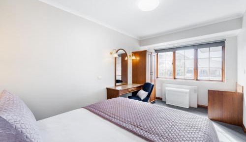 One Bedroom Spa Suite
