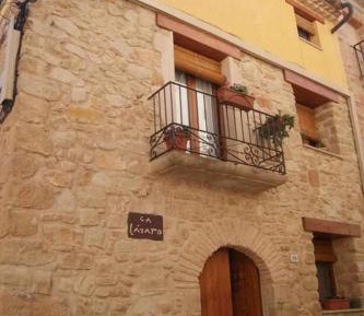 Three-Bedroom House (5 Adults)