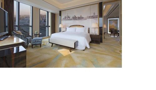 Grand Deluxe King Room with River View