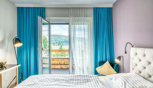 Superior Double Room with Balcony