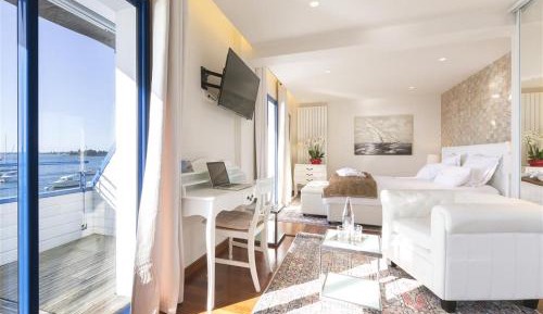 Superior Suite with Sea View