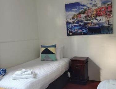 Budget Twin Room