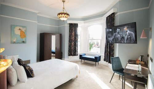 Superior King Room