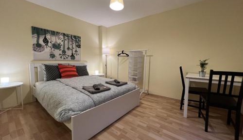 Double Room with Shared Bathroom