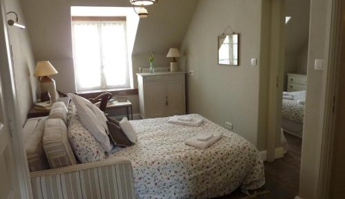 Deluxe Family Suite