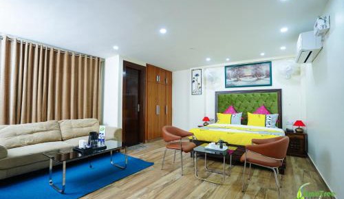 King Room with Balcony