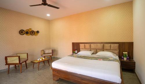 Deluxe Double or Twin Room with Garden View