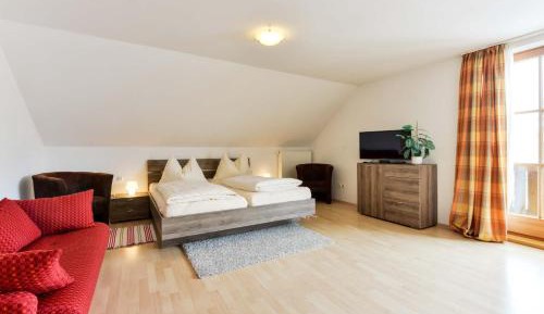 Suite with Mountain View