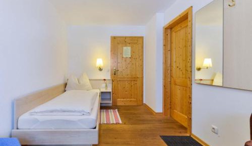 Single Room with Shower