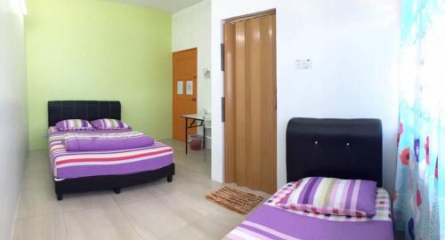 Triple Room with Private Bathroom