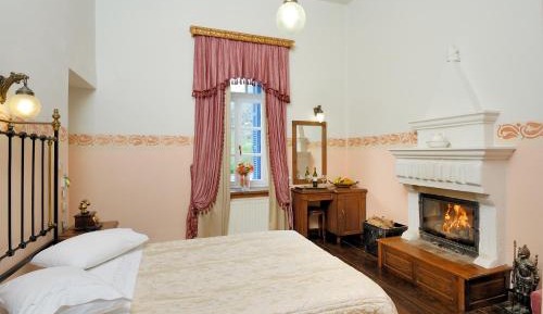 Standard Double Room with Fireplace