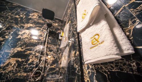 Deluxe Double or Twin Room with City View