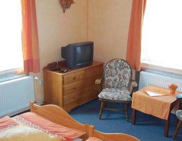 Double or Twin Room with Extra Bed