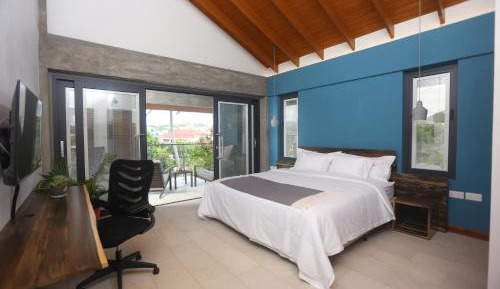 King Room with Balcony