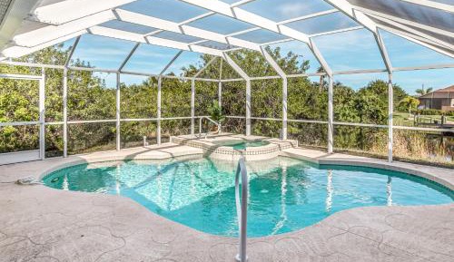 Four bedroom holiday home 