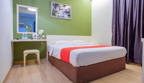 Queen Room