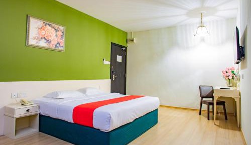 Deluxe King Room