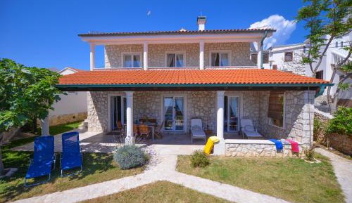 Villa with Sea View