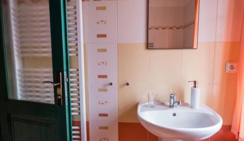 Double Room with Balcony (2 Adults + 1 Child)