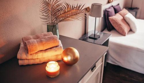 Two-Bedroom Apartment (4 Adults)