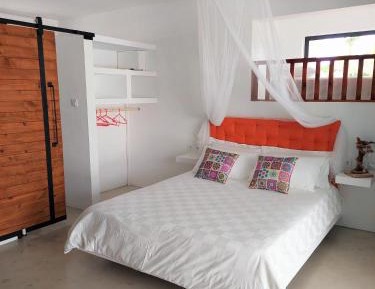 Triple Room with Pool View