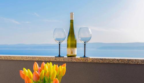 Apartment with Sea View