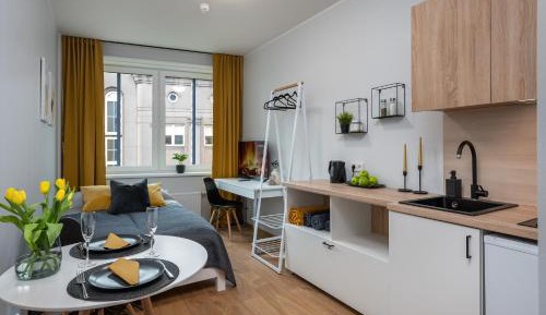One-Bedroom Apartment