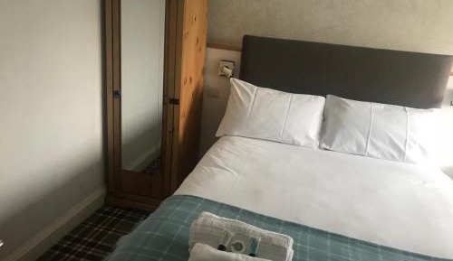 Double Room with Shared Bathroom