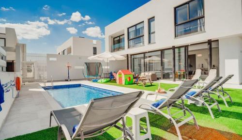 Villa with Private Pool