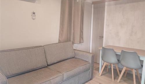 Bungalow (3-5 Adults)