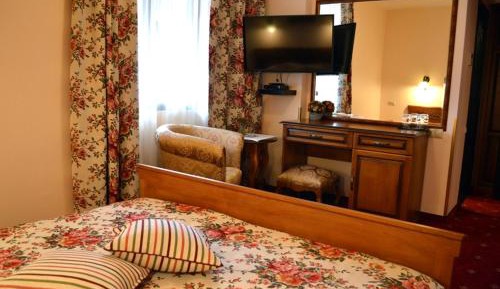Deluxe Single Room