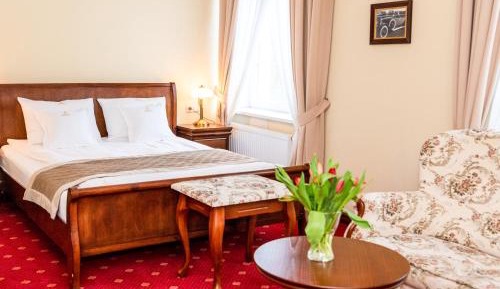 Large Double Room