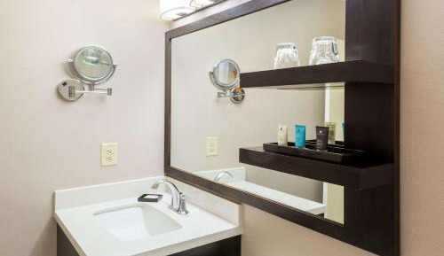 Preferred King Room
