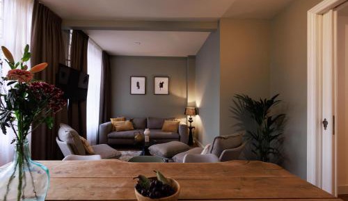 Parkview Apartment