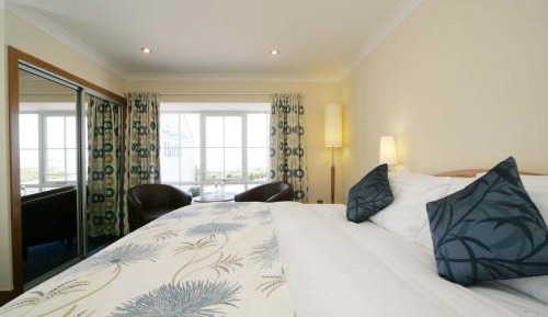 Family Room with Sea View