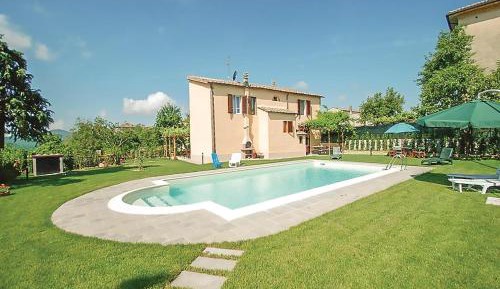 Five-Bedroom Holiday Home