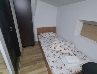 Classic Twin Room