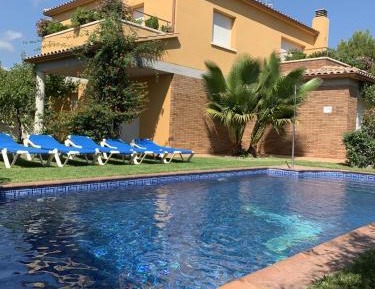 Villa with Private Pool