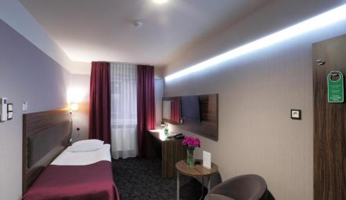 Deluxe Single Room