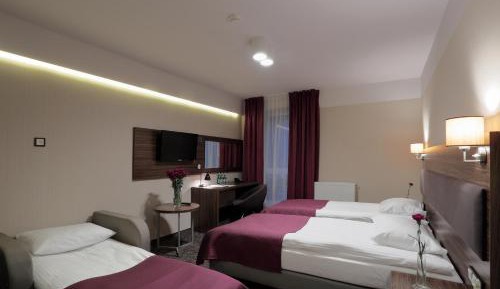 Comfort Triple Room