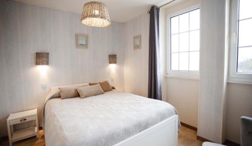 Apartment with Garden View - Les Minquiers