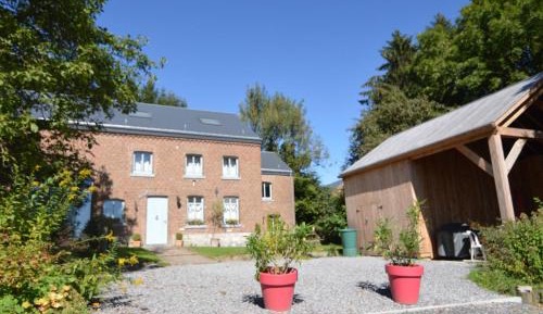 Five-Bedroom Holiday Home