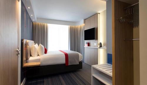Standard Double Room with Free Hot Breakfast - Accessible