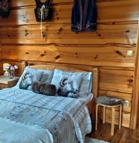 Double Room with Mountain View
