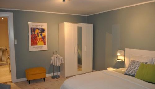 Standard Double Room with Shared Bathroom